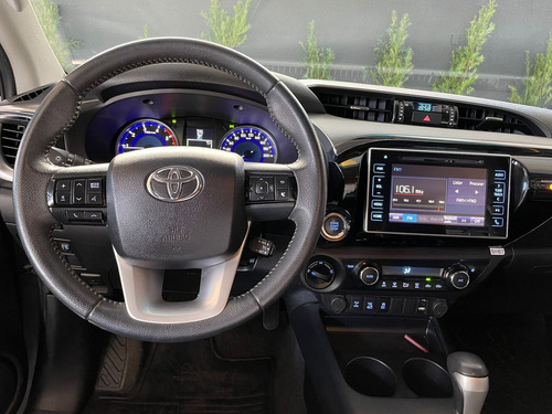 Imagem 8 de 15 de Toyota Hilux Cd Srv 4x4 2.8 Tdi Diesel Aut. 2018/2019
