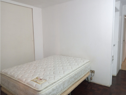 Amplio Apartamento En Venta Bien Ubicado En Santa Eduvigis