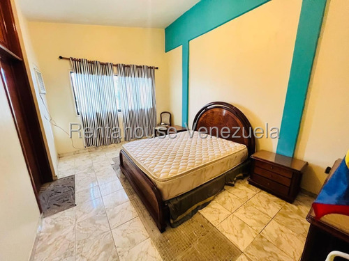 Asg Grandiosa Casa En Venta En La Urb La Mulera 25-19962