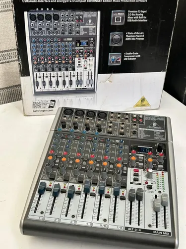 Mesa De Som Behringer X1204usb Xenyx 100v/240v