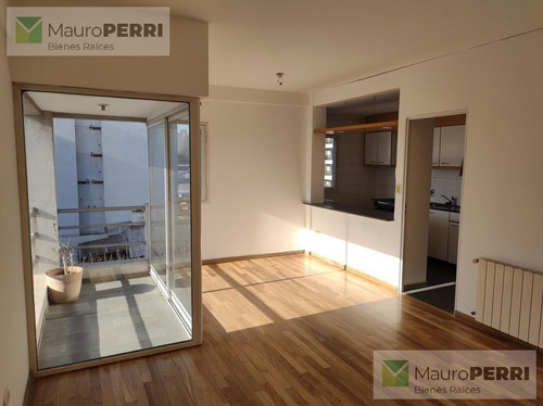 Imagen 3 de 23 de Departamento - La Plata