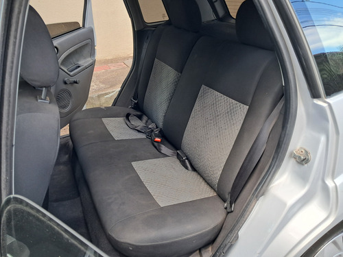 Ford Fiesta 1.6 Rocam Se Flex 5p