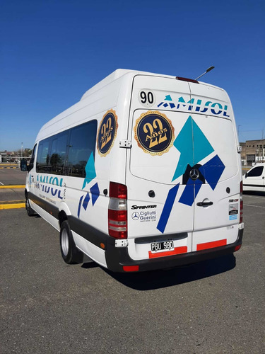 Imagen 4 de 15 de Mercedes-benz Sprinter 2015 2.1 515 Combi 4325 150cv 19+1
