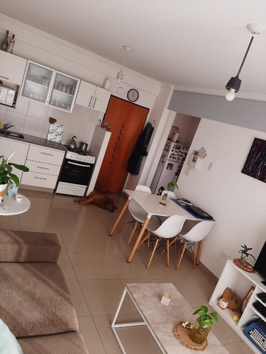 Imagen 2 de 14 de Departamento En Venta En Avellaneda Oeste