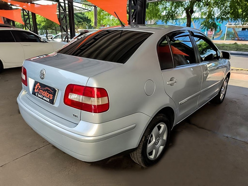 Imagem 12 de 12 de Volkswagen Polo Sedan 1.6 Mi Evidence 8v 2005