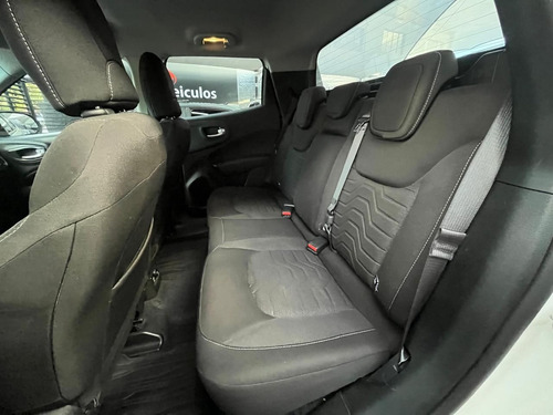 Fiat Toro 1.3 Freedom 16v Turbo Flex 4x2 Aut. 4p