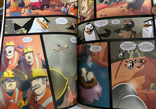 Los Pinguinos De Madagascar Comic 4, De Nickelodeon. Editorial Everest, Tapa Blanda En Español