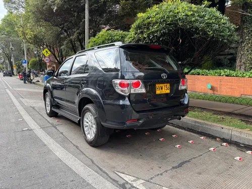 Toyota Fortuner 3.0 Sr5