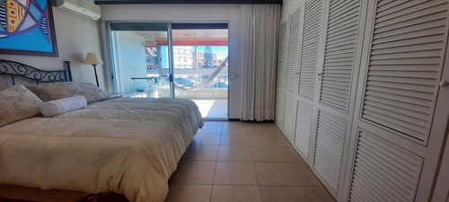Imagen 7 de 19 de Vendo Apartamento 3 Dormitorios Mansa Punta Del Este
