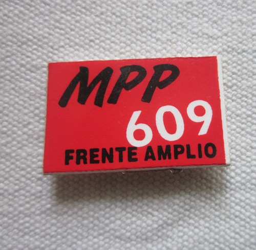 Antiguo Pin Frente Amplio Mpp 609
