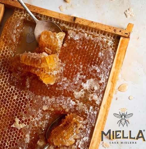 Miel De Abeja Miella Squezze 100% Natural 360g.