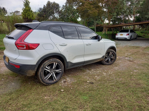 Imagen 8 de 11 de Volvo Xc40 T5 Recharge