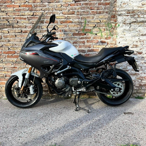 Imagen 15 de 15 de Benelli Tnt Gt 600 Usada 2017 Touring Trial 600gt No Fazer
