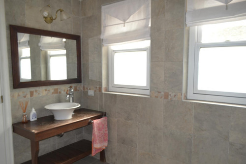 Casa En Venta En Barrio Santa Ana, Moreno