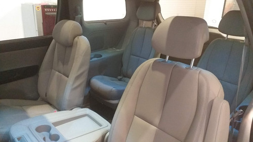 Kia Carnival 2.2 Crdi Premium C/techo Linea Nueva