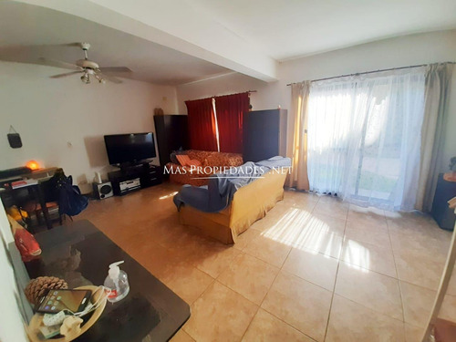Imagen 2 de 15 de Venta Duplex Tipo Casa 4 Ambientes En Canning