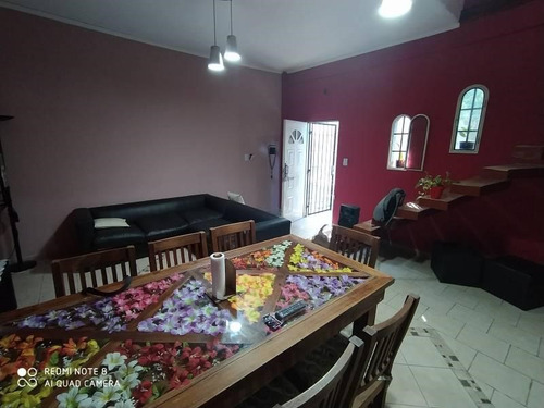 Propiedad En Block - Local, 2 Ph De 3 Ambientes, Y Un Local Y Duplex Para Construir - Lanús Oeste