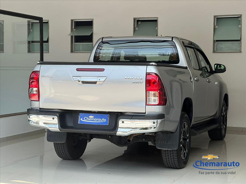 Toyota Hilux 2.7 VVT-I FLEX CD SRV 4X2 AUTOMÁTICO