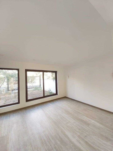 Imagen 20 de 24 de ¡gran Oportunidad! Exclusiva Casa 2 Pisos La Reina.