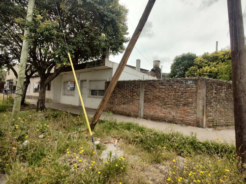 Venta 2 Casas Lote Propio Ezpeleta Garage F/libre