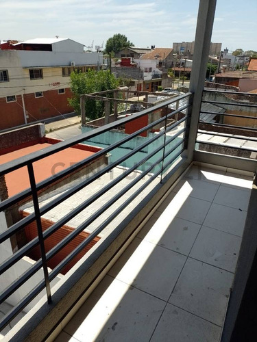 Imperdible 2 Ambientes Hecho A Nuevo - Dardo Rocha 447 - Luminoso Con Balcon - Terraza Con Parrilla