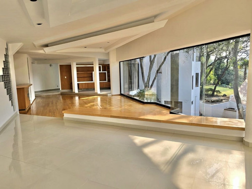Vendo Casa Minimalista De Holgada Amplitud Colindando A Reserva Ecologica