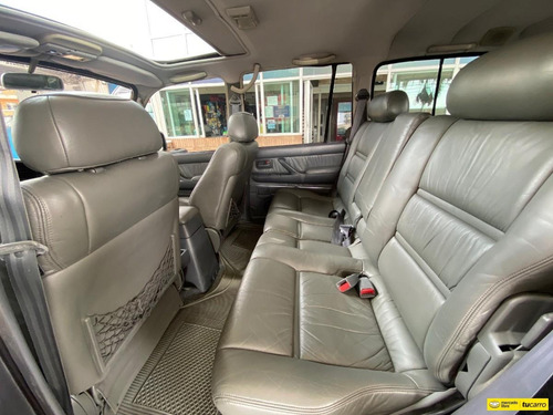 Toyota Burbuja 4x4