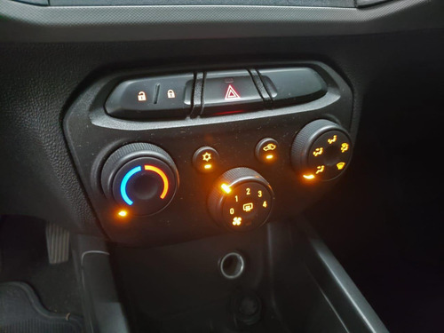 Imagem 7 de 14 de Chevrolet Prisma Prisma Sed. Joy/ Ls 1.0 8v Flexpower 4p Fl