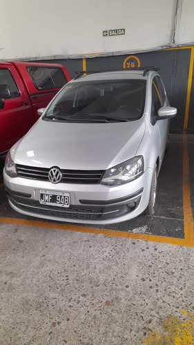 Volkswagen Suran 1.6 Imotion Highline 11c