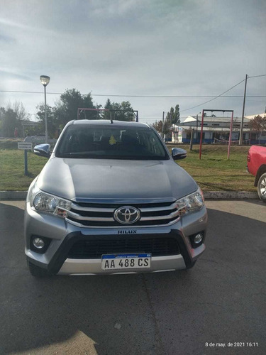 Toyota Hilux 2.8 Cd Srv Pack 177cv 4x2 2016