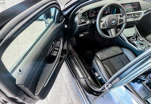 Imagen 10 de 21 de Bmw Serie 3 330i Sportline 0 Km 2023 - Bmw Autopremier