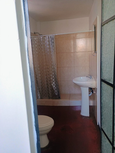 Se Alquila Habitacion