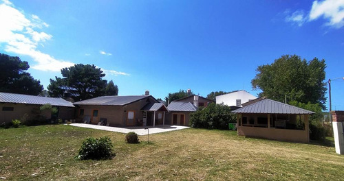 Casa En Venta 5 Ambientes Santa Clara Del Mar Sobre 4 Lotes