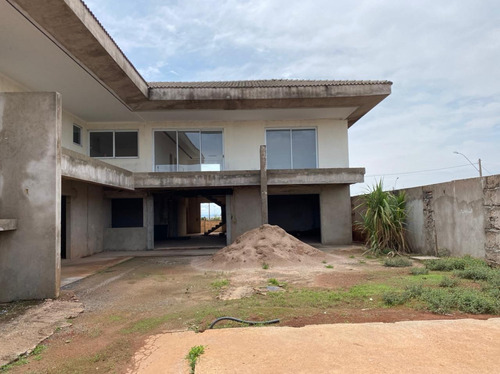 Imagem 11 de 12 de Casa 4 Quartos Suítes 750m2 Lote 800m2 Jardim Botânico 3