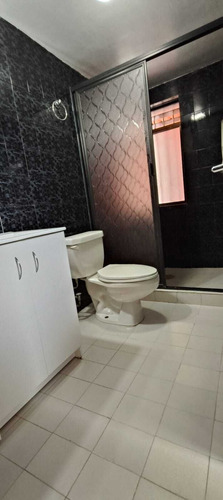Casa En Venta, Jardines De Satélite, Naucalpan, 5 Recamaras.