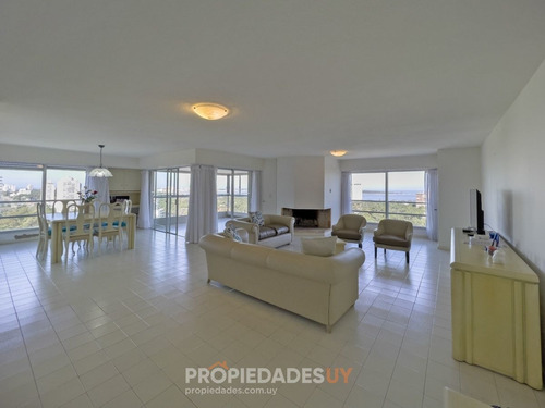 Imagen 5 de 30 de Amplio Departamento De 3 Dorm + Dep. - Punta Del Este Roosevelt