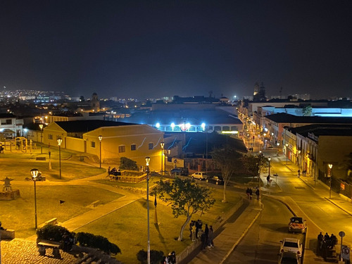 Casa Uso Comercial Frente A Liceo De Niñas, Centro La Serena