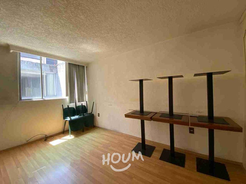 Casa En Real De Las Lomas, Miguel Hidalgo Con 3 Recámaras, 410 M², Id: 138135