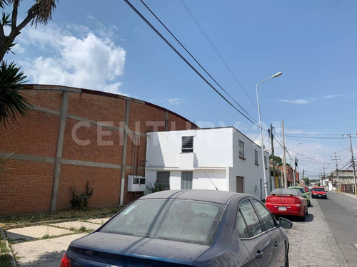 Renta De Bodega Zona Blvd.hermanos Serdan-15 De Mayo- La Libertad