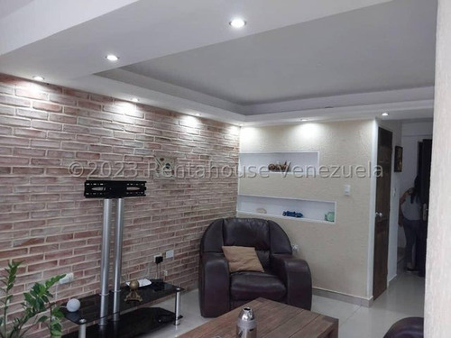 Imagen 5 de 30 de Townhouse En Venta En Tazajal Con Acabados Modernos Y Cocina Empotrada Patio Y Áreas Comunes Para El Disfrute Familiar En Zona Privilegiada De Naguanagua Ymp