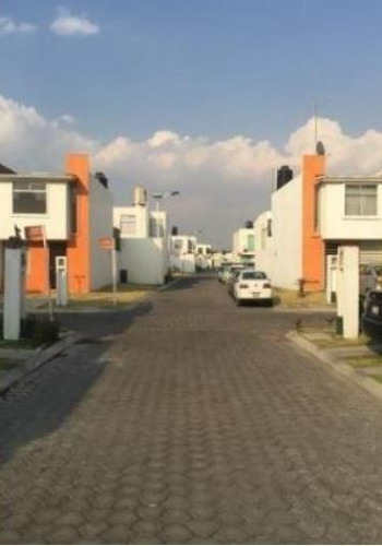 Imagen 5 de 11 de Preciosa Casa En Puebla. Fraccionamiento Privado. Jlge