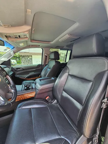 Chevrolet Suburban 5.4 Premier Piel 4x4 At