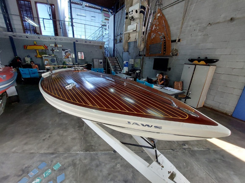 Barco Ski Boat Com Motor Gm 5.0 165 Hp - Poddium Náutica