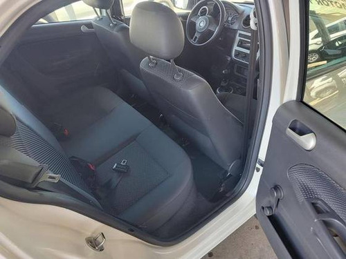 Volkswagen Gol 1.0 MI TRACK 8V FLEX 4P MANUAL