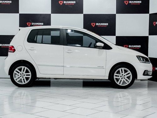 Imagem 12 de 15 de Volkswagen Fox 1.6 Msi Highline 16v Flex 4p Manual