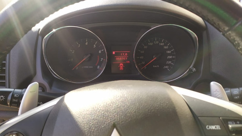 Imagem 9 de 19 de Mitsubishi Asx 17/17 4x2 Gasolina