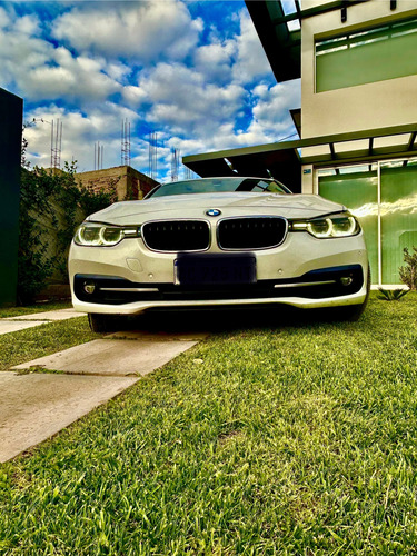 BMW Serie 3 3.0 330i Sedan Sport Line 252cv