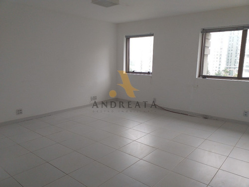 Imagem 21 de 30 de Venda - Sunplaza - Excelente Conjunto De 6 Salas, 102m², Prontas Para Serem Utilizadas, Montadas, Splits, Banheiros , Vagas. Vista Livre Montanhas. - Sqa0505m - 69204496