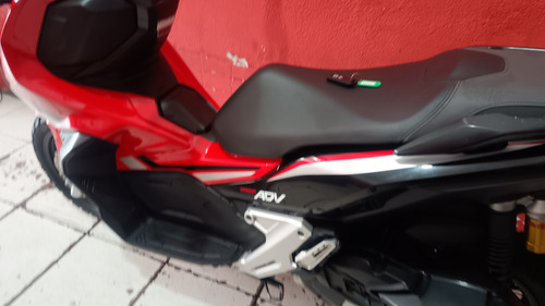 Honda Adv 1050 Em Excelente Estado De Conservação