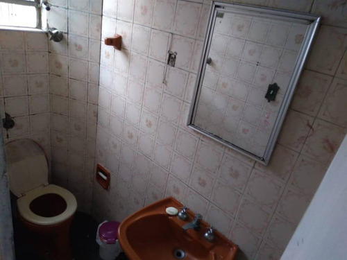 Imagem 4 de 22 de Casa 3 Dorm Sendo Uma Suite Garagem Pra 3 Carros,sala Dois Ambiente 1 Banheiro Social , Com Quintal Oportunidade Unica - Hm2952